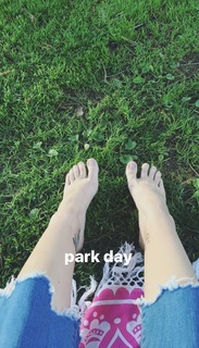 Paris Jackson feet photo thumbnail
