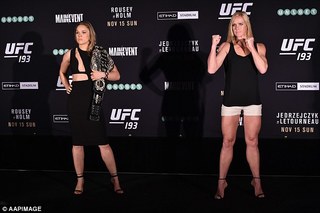 Holly Holm feet photo thumbnail