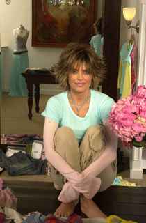 Lisa Rinna feet photo thumbnail