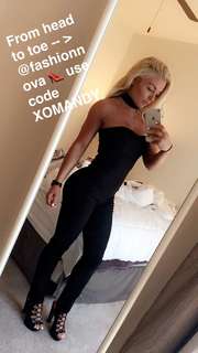 Amanda Saccomanno feet photo thumbnail