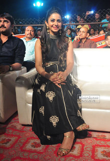 Rakul Preet Singh feet photo thumbnail