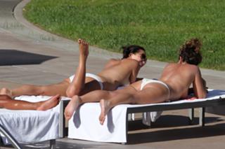 Myleene Klass feet photo thumbnail
