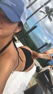 Arianny Celeste feet photo thumbnail