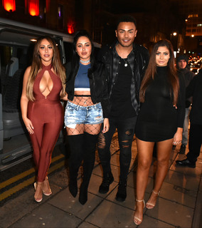 Chloe Ferry feet photo thumbnail