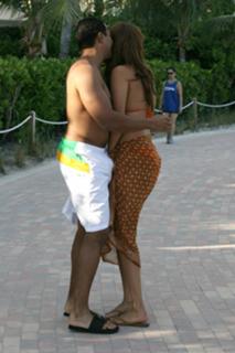 Tyra Banks feet photo thumbnail