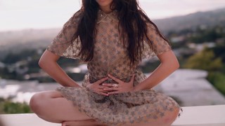 Camila Cabello feet photo thumbnail