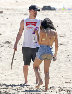 Jenna Dewan feet photo thumbnail