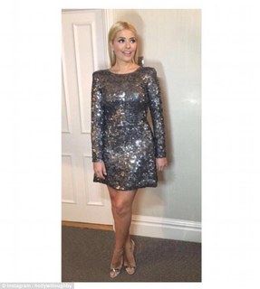 Holly Willoughby feet photo thumbnail