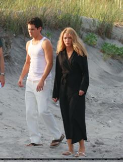 Blake Lively feet photo thumbnail