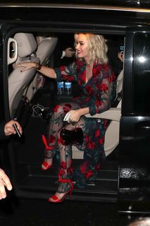 Katy Perry feet photo thumbnail
