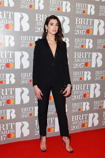 Dua Lipa feet photo thumbnail