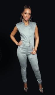 Alicia Keys feet photo thumbnail