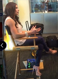 Danica Patrick feet photo thumbnail
