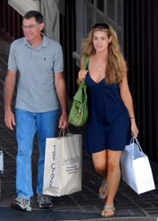 Denise Richards feet photo thumbnail