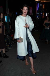 Cobie Smulders feet photo thumbnail