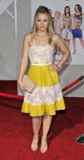 Kristen Bell feet photo thumbnail