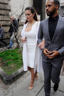 Ashley Graham feet photo thumbnail