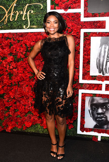 Gabrielle Union feet photo thumbnail