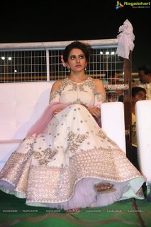 Rakul Preet Singh feet photo thumbnail