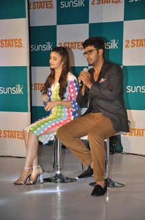 Alia Bhatt feet photo thumbnail