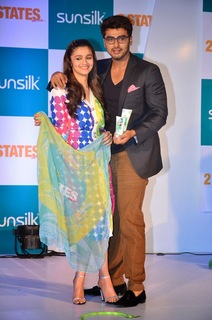 Alia Bhatt feet photo thumbnail