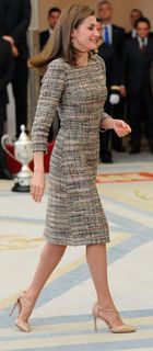 Queen Letizia of Spain feet photo thumbnail