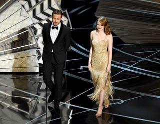 Emma Stone feet photo thumbnail