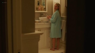 Reese Witherspoon feet photo thumbnail