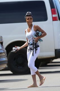 Jada Pinkett Smith feet photo thumbnail
