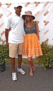 Christie Brinkley feet photo thumbnail
