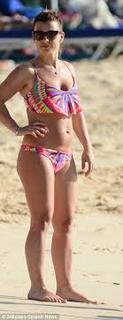 Coleen Rooney feet photo thumbnail