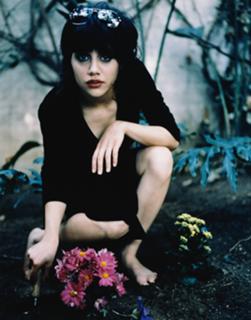 Brittany Murphy feet photo thumbnail