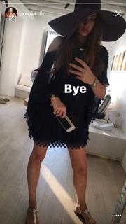 Xenia Tchoumitcheva feet photo thumbnail