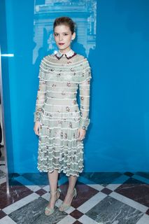 Kate Mara feet photo thumbnail