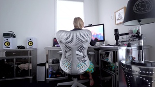 Justine Ezarik feet photo thumbnail
