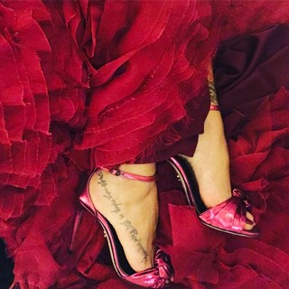 Melissa Satta feet photo thumbnail