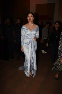 Kareena Kapoor feet photo thumbnail