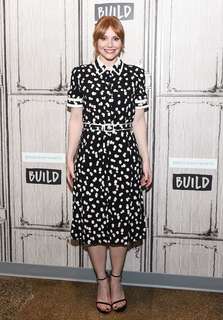 Bryce Dallas Howard feet photo thumbnail