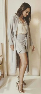 Sonakshi Sinha feet photo thumbnail