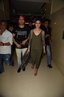 Alia Bhatt feet photo thumbnail