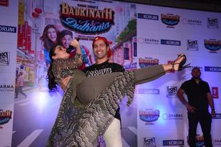 Alia Bhatt feet photo thumbnail