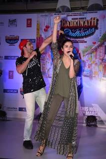 Alia Bhatt feet photo thumbnail
