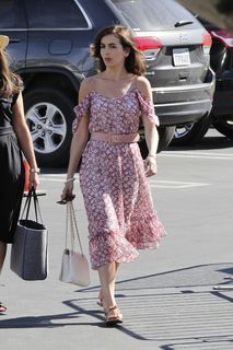 Camilla Belle feet photo thumbnail