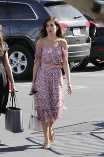 Camilla Belle feet photo thumbnail