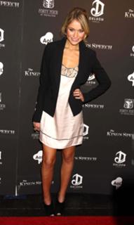 Katrina Bowden feet photo thumbnail