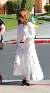 Ashley Tisdale feet photo thumbnail