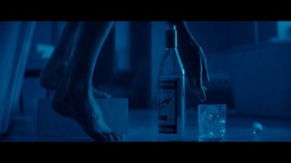 Charlize Theron feet photo thumbnail