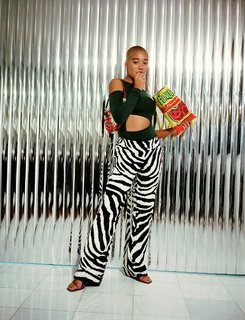 Amandla Stenberg feet photo 3