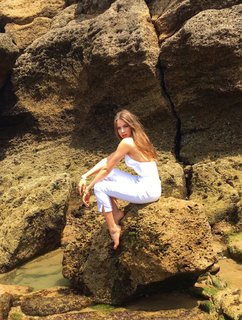 Xenia Tchoumitcheva feet photo thumbnail