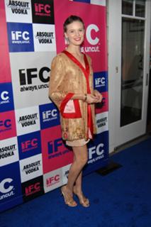 Maggie Grace feet photo thumbnail